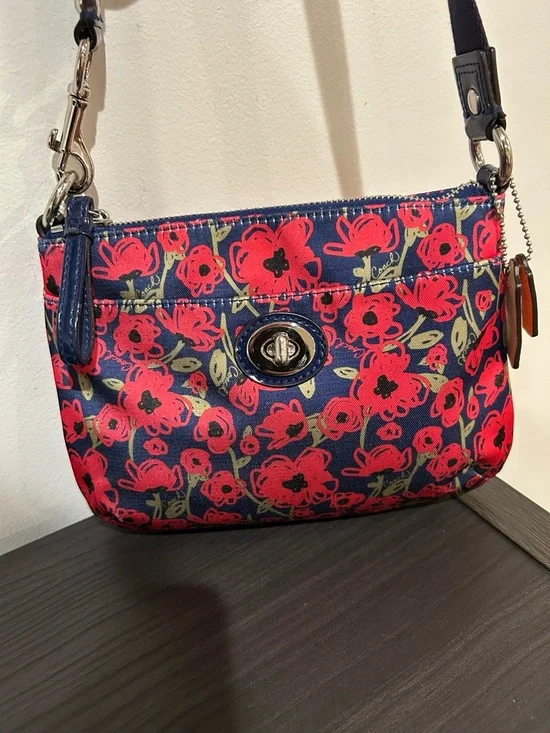 Coach Poppy "Poppy Dream" Floral Crossbody Bag EUC - Picture 12 of 13